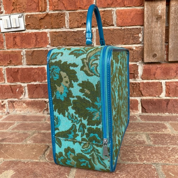 (SOLD) Vintage 1960s Floral Tapestry Carry-On Suitcase - Picture 3 of 7